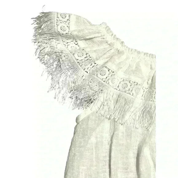 Walker & Wade. Cropped, Elastic Waist, Off-Shoulder Top. Fringe & Lace. Cotton - Picture 3 of 3
